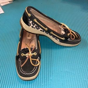 Sperry flats